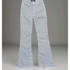 Indigo Rein Pinstripe Flared Jeans 24/31‎ Blue White Railroad Stretch Denim Y2K